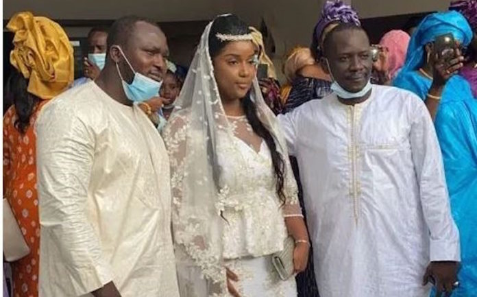 Non respect des mesures de protection - Amadou Bâ défie les autorités et marie sa fille