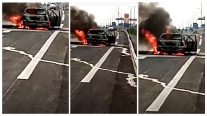 Vidéo - Gamou 2021 : Un véhicule réduit en cendres sur l'Ila Touba