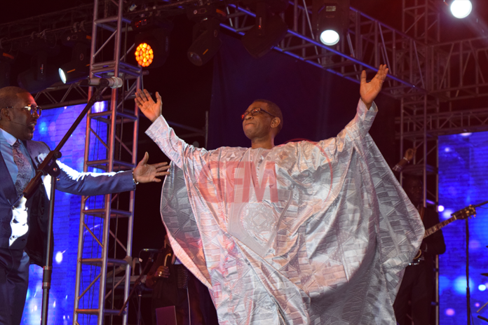 Les images du Concert Phénoménal de Youssou Ndour à la place du Souvenir