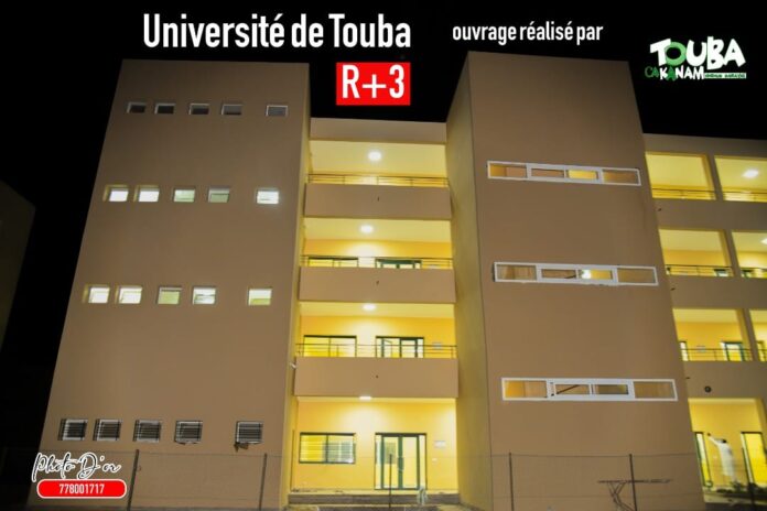 Université Cheikhoul khadim de Touba bâtiment R+3 réalisé par l'association